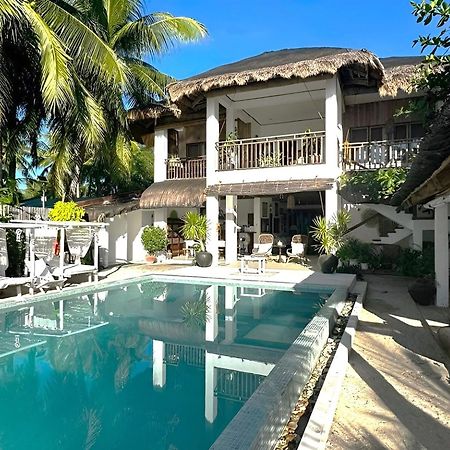 Sirom Beach House Tambobong Kültér fotó