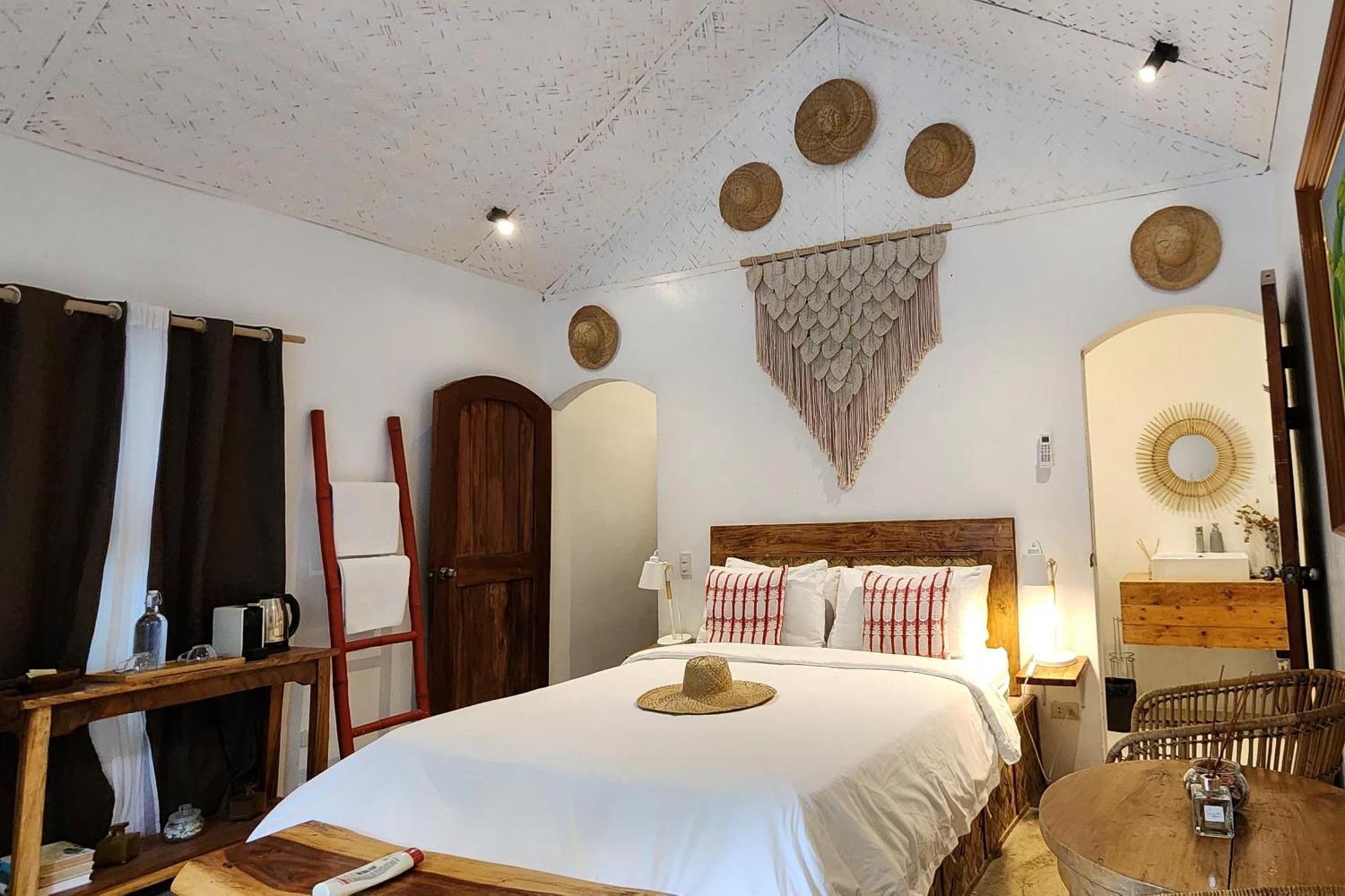 Sirom Beach House Tambobong Kültér fotó